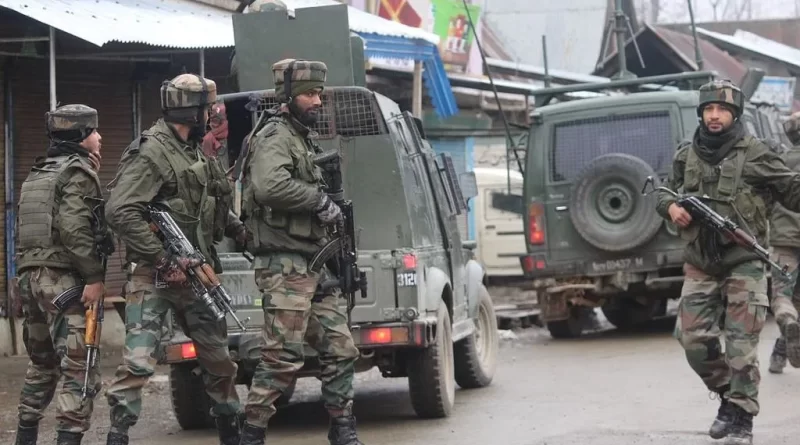 3 army men, police officer injured in Kulgam gunfight