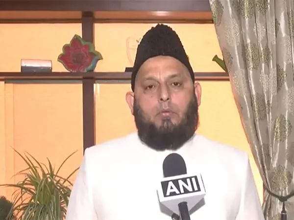 “Pray for elimination of terrorism from our country”: Maulana Khalid Rasheed on Pahalgam terror attack