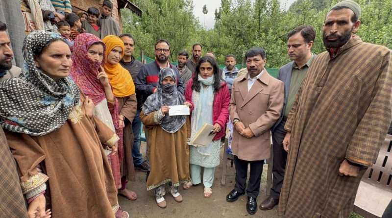 Assam Minister Meets Pahalgam Attack Victim In Kashmir, Offers Rs 5 Lakh Cheque