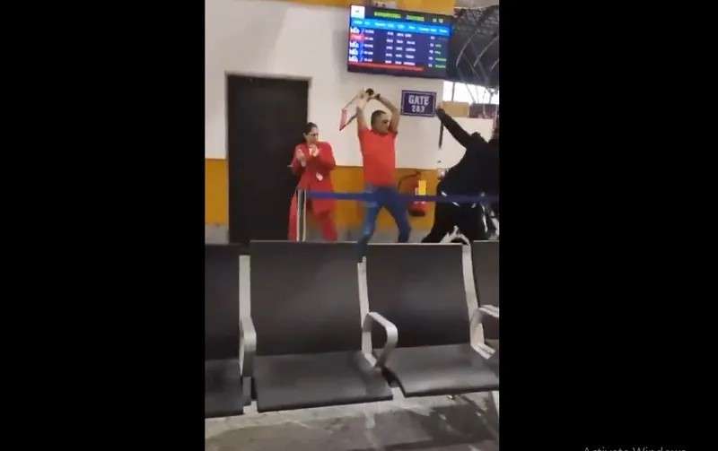 Army officer assaults SpiceJet employees over excess baggage issue at Srinagar airport: Airline