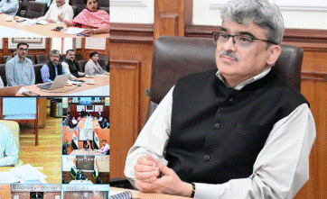 Chief Secy reviews traffic plan for Jammu & Srinagar