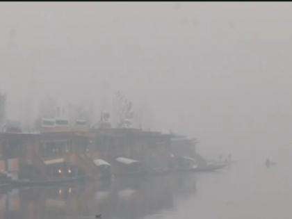 J&K Weather Update: Temperature Drops Below Zero, Met Predicts Snowfall as Cold Wave Intensifies