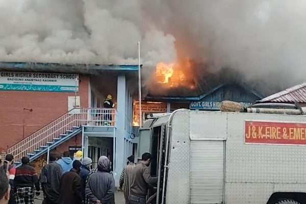Massive Fire Guts Govt Girls Higher Secondary School Qazigund, F&ES on Job