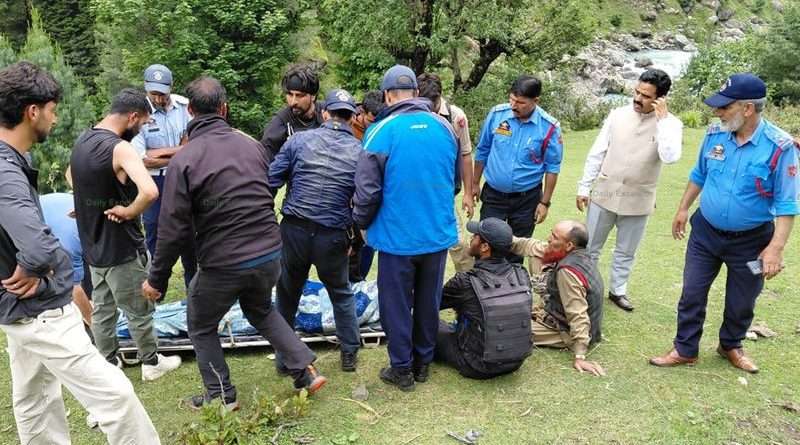 Two persons lost their lives after a private vehicle plunged into a deep gorge near Gujjar Sumbal on the Aru Valley road in Pahalgam area of south Kashmir’s Anantnag district on Wednesday. Authorities are also verifying whether any additional passengers were travelling in the vehicle at the time of the accident. Official sources said that an Alto car bearing registration number JK03C-6737 met with a tragic accident after the driver reportedly lost control of the vehicle near a sharp curve on the Aru route. The vehicle skidded off the road and rolled down into a deep gorge, triggering a large-scale rescue operation. Sources said that two bodies have been recovered from the accident site so far. However, the identities of the deceased have not yet been officially confirmed by the authorities. Soon after the incident, teams from the police, rescue agencies, and local volunteers rushed to the spot and launched an extensive search and rescue operation. Officials said that efforts are underway to ascertain whether only the two deceased persons were travelling in the vehicle or if there were additional occupants on board at the time of the accident. Search operations were continuing till the filing of this report to rule out the possibility of any other person being trapped, missing, or injured in the gorge. Police have taken cognizance of the incident and initiated an investigation to determine the exact cause of the accident. Meanwhile, authorities have urged commuters to exercise caution while travelling on hilly roads, particularly in areas prone to sharp turns and difficult terrain. Further details are awaited as rescue and search operations continue in the area.